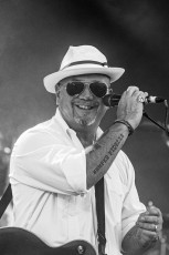 <div class=''>Huey Morgan</div><div class='entry-categories cat-links'><a href='http://peterclarkimages.co.uk/portfolio/music/'>Music</a></div>