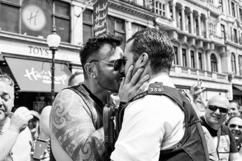 <div class=''>Engagement Kiss</div><div class='entry-categories cat-links'><a href='http://peterclarkimages.co.uk/portfolio/soho/'>Soho</a></div>