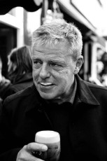 <div class=''>Pints' Day</div><div class='entry-categories cat-links'><a href='http://peterclarkimages.co.uk/portfolio/french-house/'>French House</a> | <a href='http://peterclarkimages.co.uk/portfolio/soho/'>Soho</a></div>