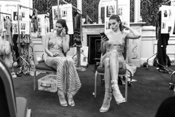 <div class=''>Julien MacDonald</div><div class='entry-categories cat-links'><a href='http://peterclarkimages.co.uk/portfolio/backstage/'>Backstage</a> | <a href='http://peterclarkimages.co.uk/portfolio/fashion/'>Fashion</a></div>