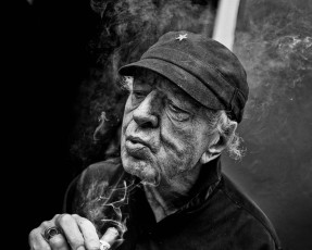 <div class=''>Kenny Clayton</div><div class='entry-categories cat-links'><a href='https://peterclarkimages.co.uk/portfolio/french-house/'>French House</a> | <a href='https://peterclarkimages.co.uk/portfolio/smoke/'>Smoke</a> | <a href='https://peterclarkimages.co.uk/portfolio/soho/'>Soho</a></div>