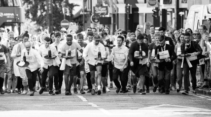 <div class=''>Soho Waiters' Race</div><div class='entry-categories cat-links'><a href='https://peterclarkimages.co.uk/portfolio/soho/'>Soho</a></div>