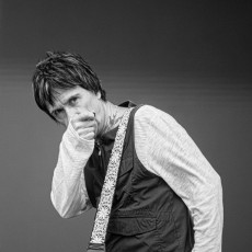 <div class=''>Johnny Marr</div><div class='entry-categories cat-links'><a href='https://peterclarkimages.co.uk/portfolio/music/'>Music</a> | <a href='https://peterclarkimages.co.uk/portfolio/performance/'>Performance</a></div>