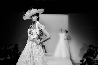 <div class=''>S L</div><div class='entry-categories cat-links'><a href='https://peterclarkimages.co.uk/portfolio/catwalk/'>Catwalk</a> | <a href='https://peterclarkimages.co.uk/portfolio/fashion/'>Fashion</a></div>